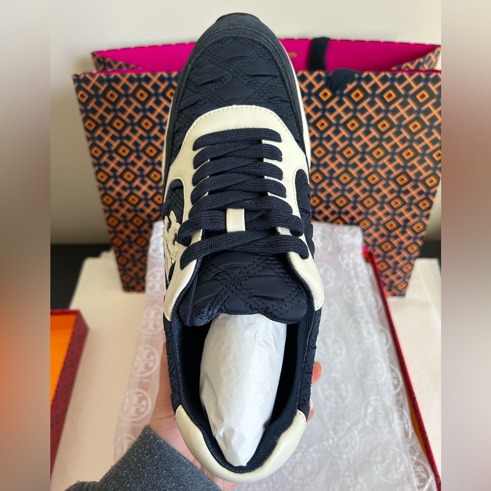 Tory Burch Kick Trainer Sneakers Size 9 Satin Tory Navy white Blue - Picture 6 of 10